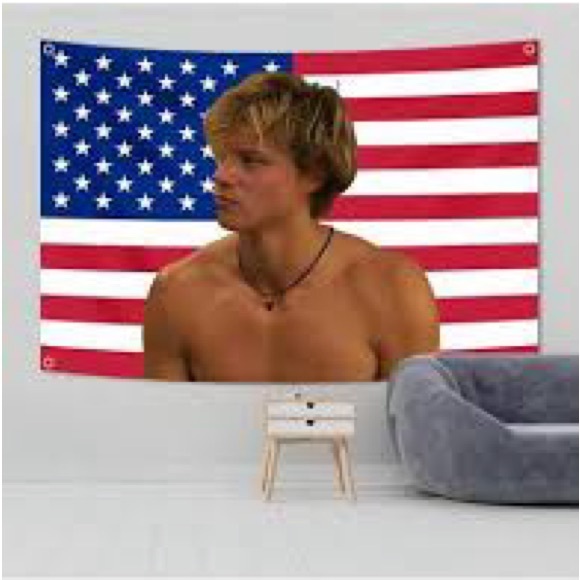 JJ Maybank Outer Banks Tapestry - Picture 1 of 1